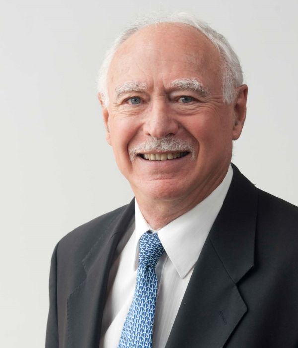 Professor Leon Mann Headshot 